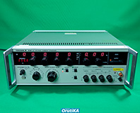 2558-01 交流標準電圧電流発生器 イメージ1