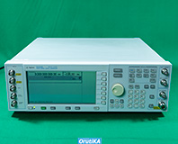 E4432B デジタル / アナログ変調 信号発生器 イメージ1