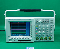 TDS3014B デジタルオシロスコープ イメージ1
