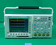 TDS3034 デジタルオシロスコープ イメージ1