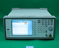 N9310A シンセサイズド シグナルジェネレーター イメージ1