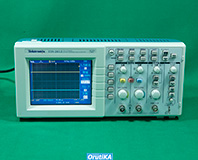 TDS2012 デジタルオシロスコープ イメージ1