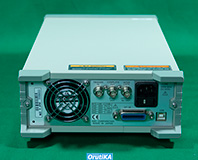 6241A プログラマブル 直流電圧 / 電流発生器 イメージ3