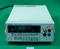 8252 デジタルエレクトロメータ イメージ1