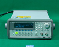 33220A ファンクションジェネレータ イメージ1