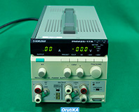 PMM25-1TR マルチ出力 直流安定化電源 イメージ1