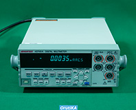 AD7461A デジタルマルチメータ イメージ1