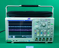 DPO5054 デジタルフォスファオシロスコープ イメージ1