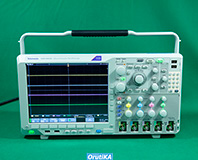 MDO4034C デジタル フォスファ オシロスコープ イメージ1